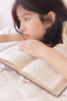 大炕诱女初尝云雨